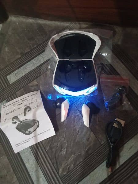 M5 bluetooth Marvel Airpod 0