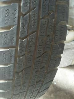 Tyre R13.145/70