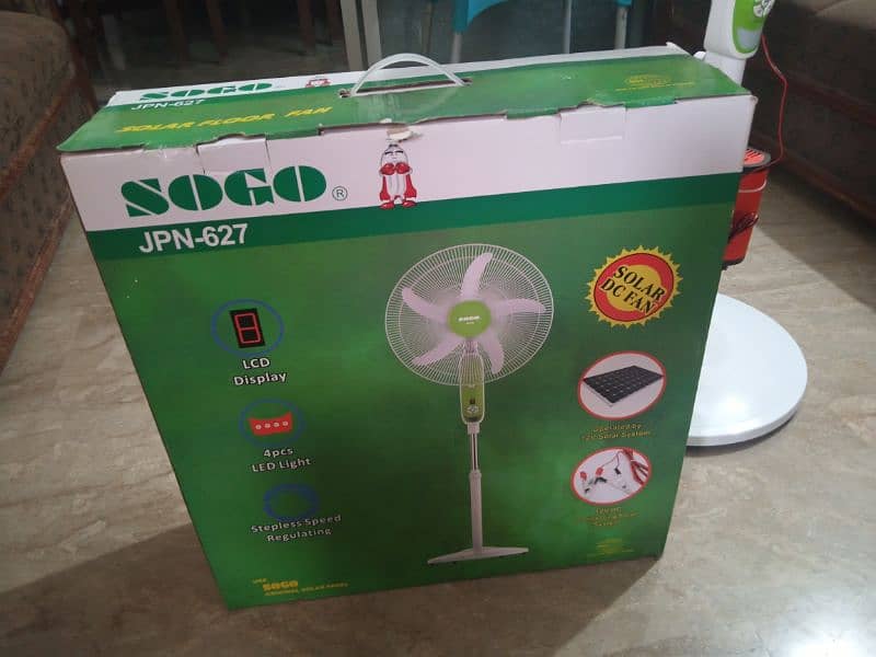 Rechargeable Solar DC Fan 3