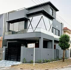 5 Marla Ultra Modern Corner House For Sale In DHA Rahber 11 Sector 2 Block L