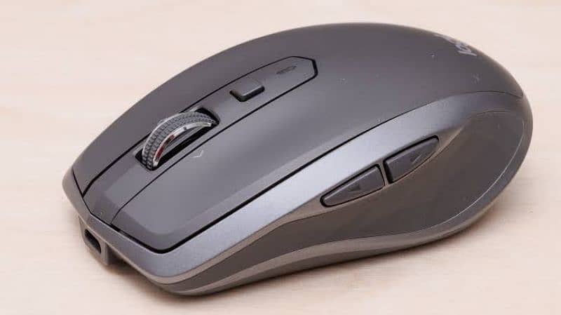 Logitech MX Anywhere 2s Bluetooth Mouse 0