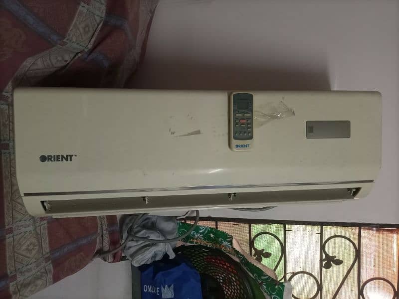 Orient Ac Non Inverter 4