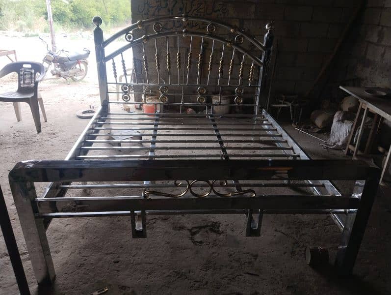 steel bed 5