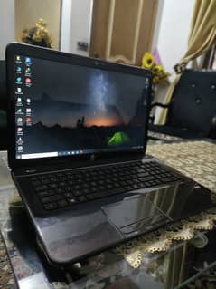 Laptop (HP Pavilion G7)