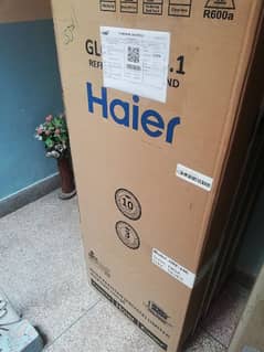 Haier refrigerator 10 cu ft hrf246