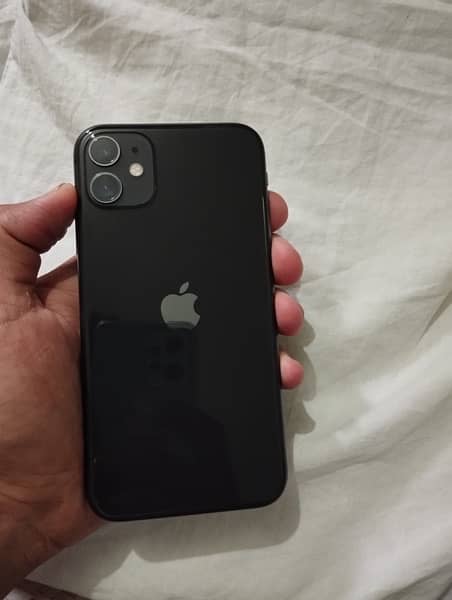 Iphone 11 pta approved 64 gb lush condition 1