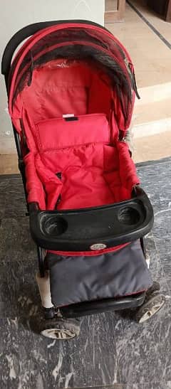 baby pram/stroller 03033036264