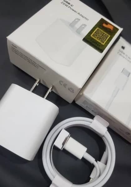 iphone 20wat orignal charger and cable 1