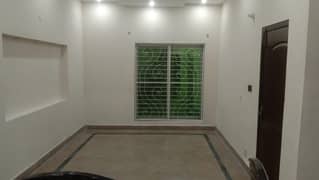 5 Marla Lower Portion For Rent in jubilee town