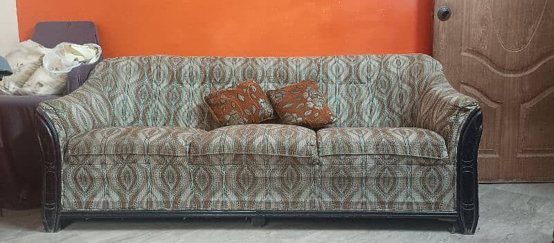 sofa set in good condition 1