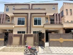 10 Marla Brand New Pair House In Nasheman Iqbal Phase 1