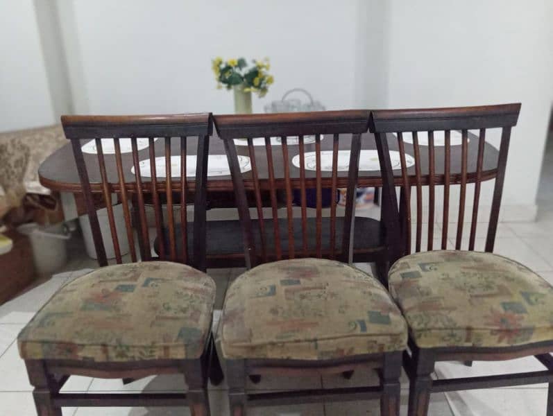 6 Chairs Dining Table for Sale 2