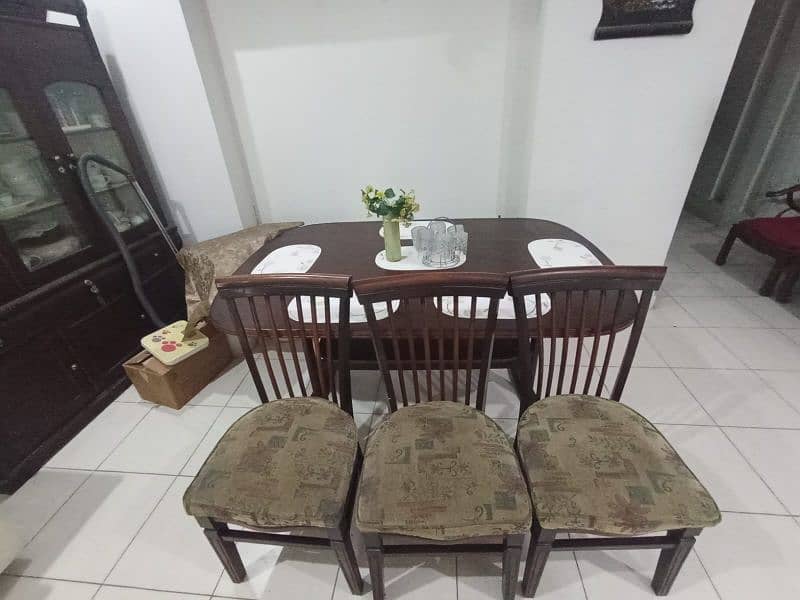 6 Chairs Dining Table for Sale 5