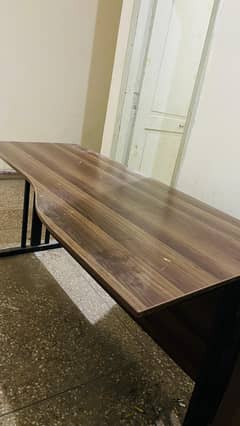Premium Executive Office Table with a Side Table
