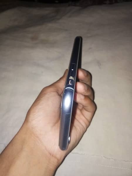 iPhone XR non pta 10 by 10 condition 4