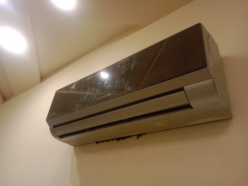 1.5 ton Kenwood split ac 1