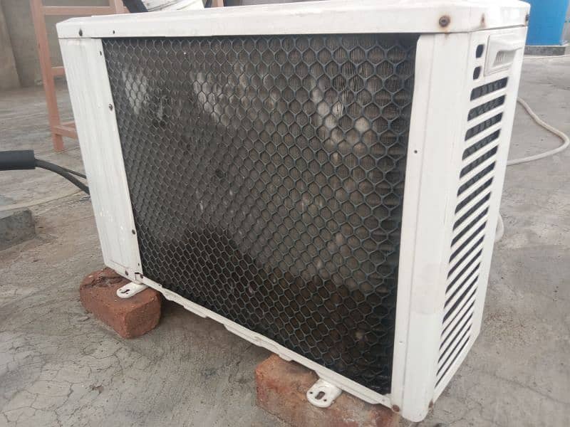 1.5 ton Kenwood split ac 5