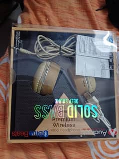 2 in 1 wired and wireless Bluetooth audionic headphones