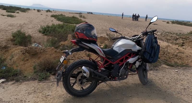 Benelli TNT 150i 2021, 11000km, Karachi Reg 2