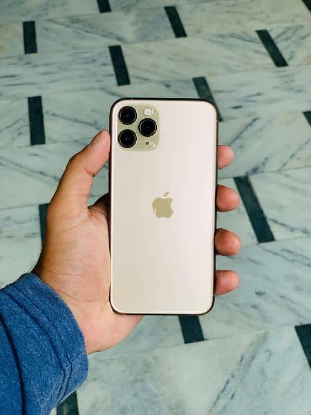 Iphone 11 pro 64gb PTA APPROVED 1