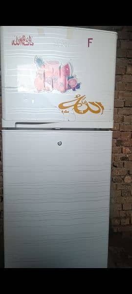 Refrigerator Model ref HRF 355 white colour 2