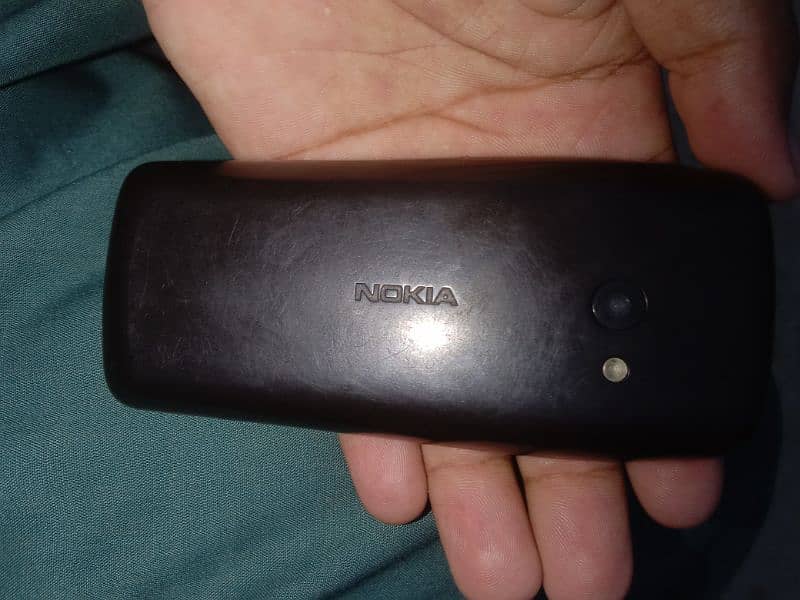 Nokia210 1