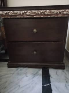 Used dressing table and side tables for sale