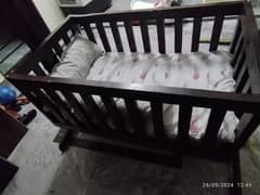 Baby Cot/swing