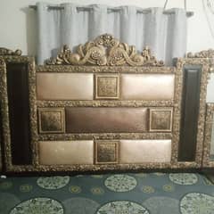 Bed set with site tables and shingar table