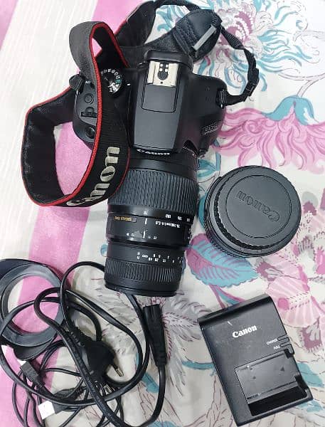 Canon 2000D with two lenses 6