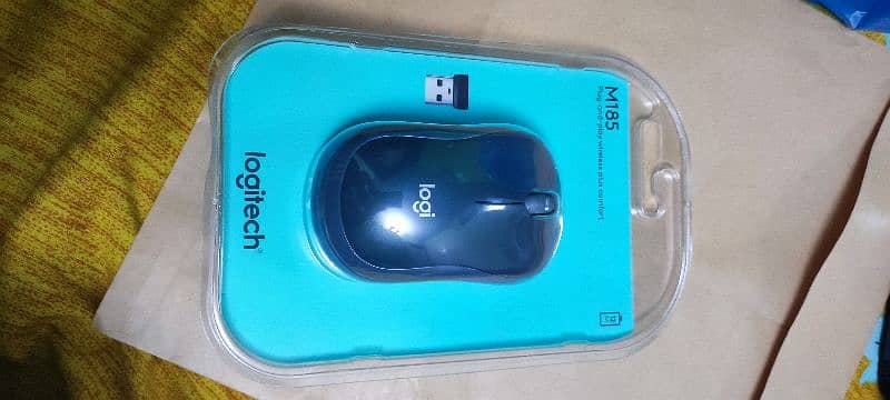 Wireless Bluetooth mouse logitech M185 1