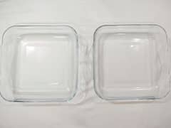 Clear glass large size serving dishes microwave friendly and can bake