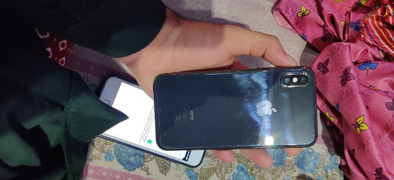 iphone X Non PTA 1