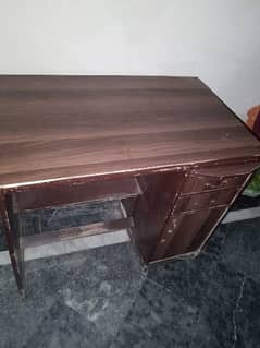 computer Table (Wooden)