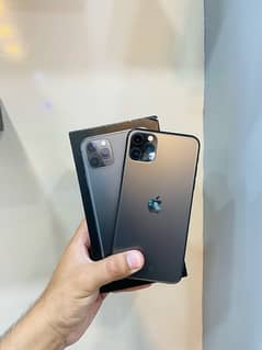 IPHONE 11 PRO MAX 64GB PTA APPROVED