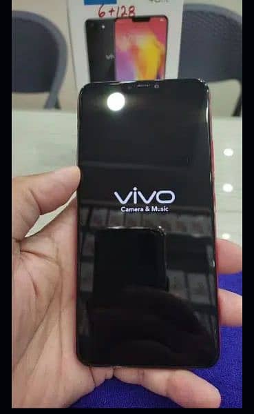 VIVO Y83 6+128 for sale with complete box 03334812233 6
