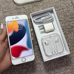 iPhone 7 128GB PTA approved03457061567 my WhatsApp number