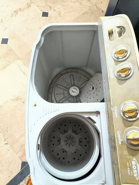 washing machine with drayer Twin Tub fully working 0