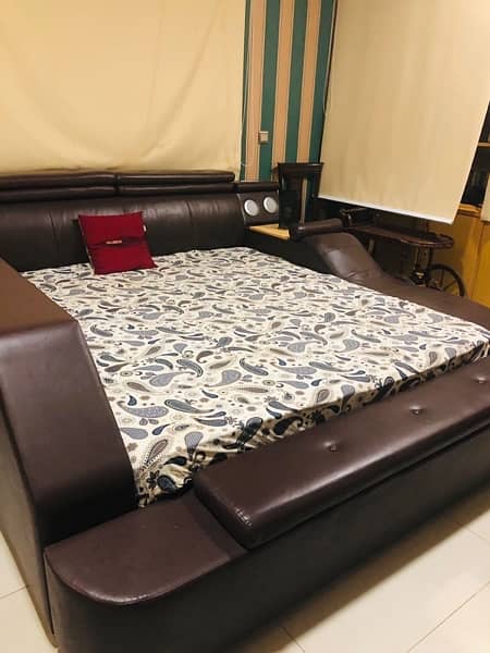 King Size Bed Leather 4