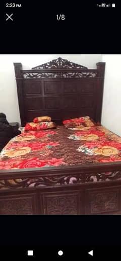 I am selling a bed with reasonable price