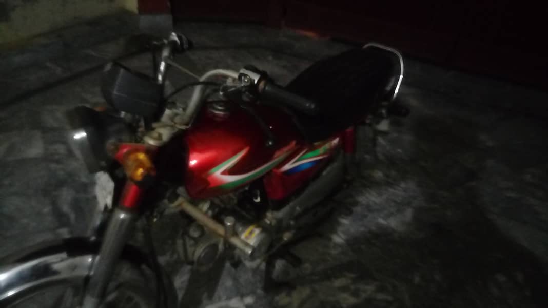 Honda CD 70 2016 1