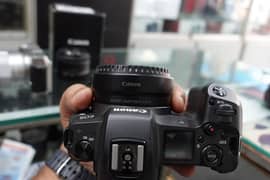 Canon eos r body with bundle