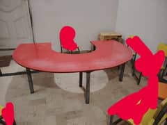 wooden round table for students