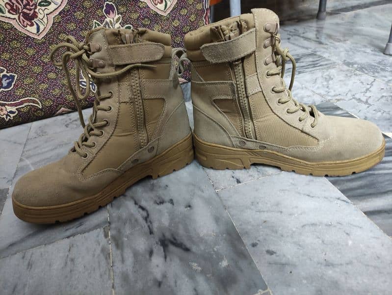 Army long shoes with zipper 1