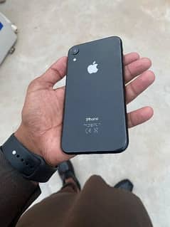 iPhone XR