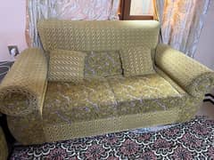 sofa set 7 seater condition  8/10