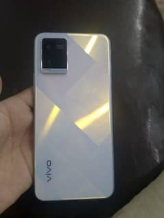 vivo y21