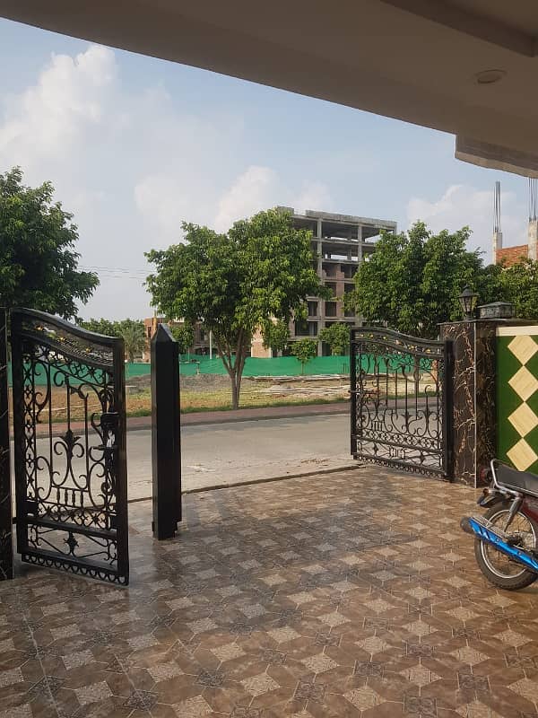 5 Marla Brand New House Available For Rent In Jublee Town E Block Lahore. 1