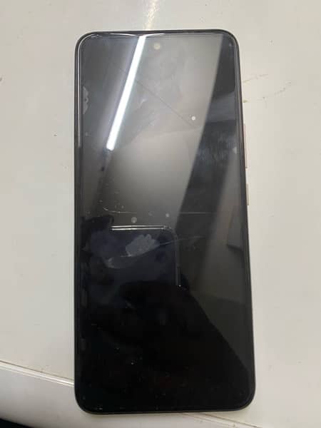 i am selling my infinix hot 12 play 4/64gb complete box 2