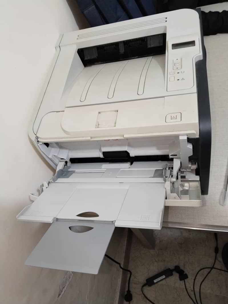 brand new HP LaserJet P2055d Printer for office 1